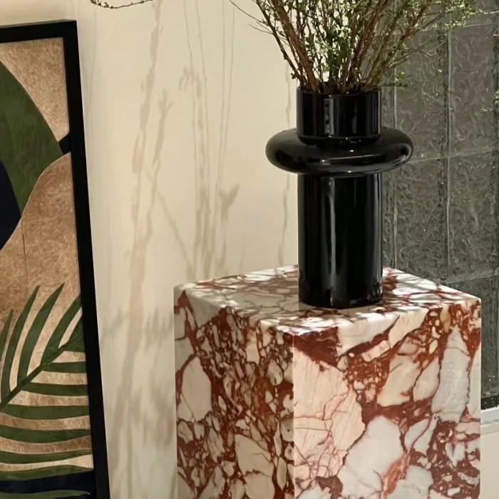 Bulgari Red Luxury Stone